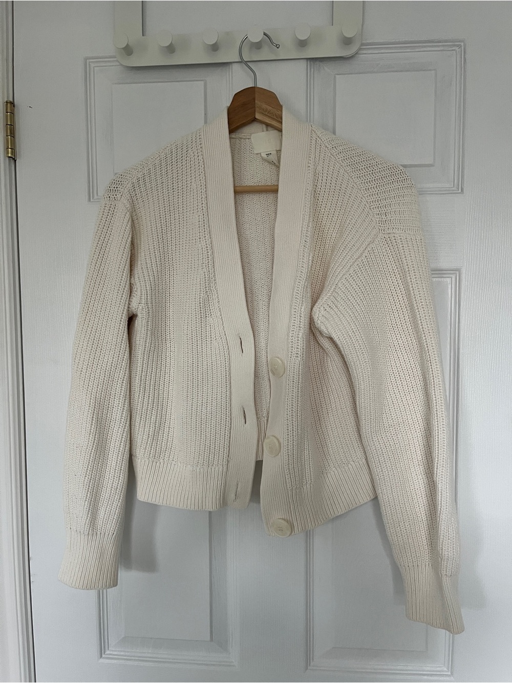 H&M Ivory Button-Front Chunky Knit Cardigan